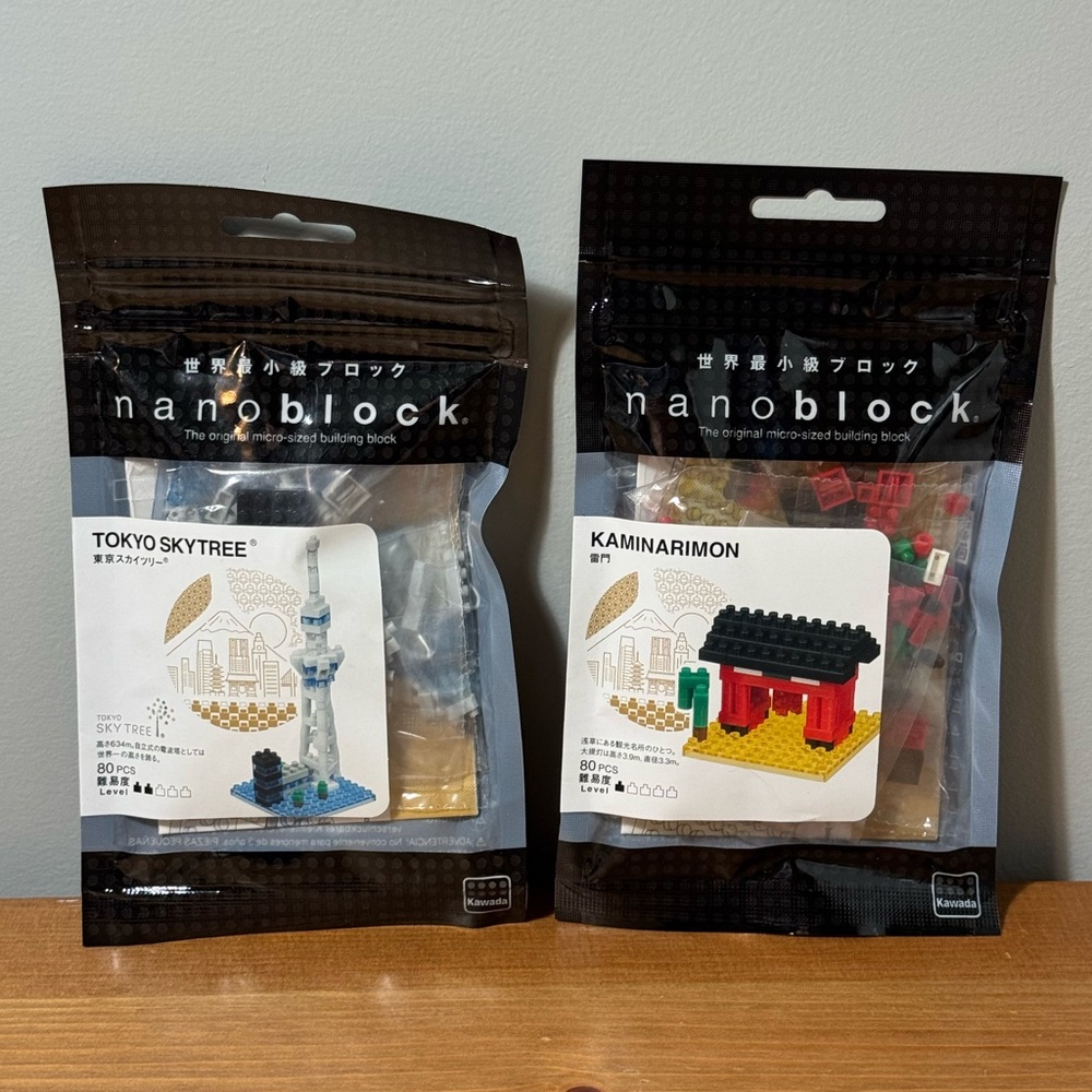 Japanese nanoblock - Tokyo Skytree + Kaminarimon (Thunder Gate)